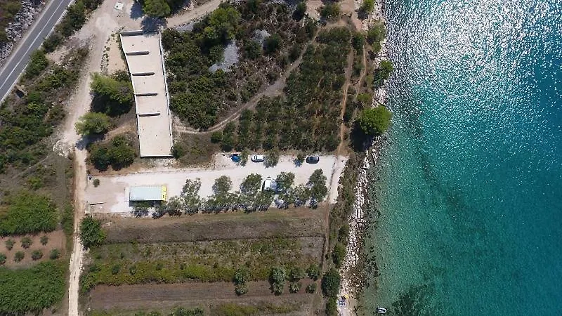 Toni Hotel Pakostane